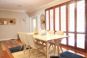 Beaumaris Lovely House - Bayside Holiday Rental